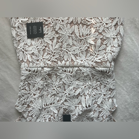 NWT Lulu's White Lace Dress - Picture 5 of 7